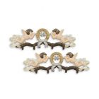 2er-Set Hakenleisten mit Engelfiguren aus Gusseisen, A PAIR OF CAST IRON COAT HOOKS