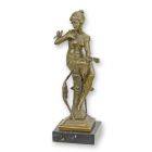 Bronzefigur sitzende, halbnackte Frau, H. 22,5 cm, Nacktfigur, Dekofigur, Sammlerfigur, A BRONZE SCULPTURE OF A SITTING LADY