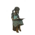 Bronze Figur, sitzendes Mädchen mit Buch, multicolor, Figur, Bronzefigur, Skulptur, Gartendekoration
