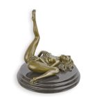 Erotische Bronzefigure weiblicher Akt, UNA SCULTURA EROTICA IN BRONZO DI UNA DONNA SDRAIATA NUDA