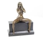 Scultura erotica in bronzo, figura nuda, figura erotica, donna seduta nuda, UNA SCULTURA EROTICA IN BRONZO DI UNA DONNA NUDA