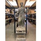 Naturstein, Steinfigur, Frau mit Flamme und Kranz, Frauenfigur, Gartenfigur