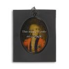 Rechteckiger, dunkler Porträtrahmen, A FRAMED PORTRAIT