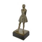 Bronzefigur jugendliche Tänzerin, H. 73,8 cm, Tanzfigur, Gartenskulptur, Mädchenfigur, A BRONZE SCULPTURE OF A LITTLE DANCER AGED FOURTEEN