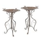 2er-Set Vogelbäder auf Ständer, Eisenvogelbad, Gartendeko, A PAIR OF IRON BIRD BATHS - WEATHERED GREY