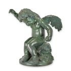 Bronzefigur Putte, Höhe 48,7 cm, grün, Puttenfigur, Engelfigur, Bronzeengel, Bronzeputte, DekofigurA BRONZE SCULPTURE OF A PUTTO