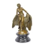 Bronzefigur Hebe mit Adler, H. 50 cm, Göttin der Jugend, Mythologie, Frauenfigur, Adlerfigur, Dekofigur, A BRONZE SCULPTURE OF HEBE WITH THE EAGLE