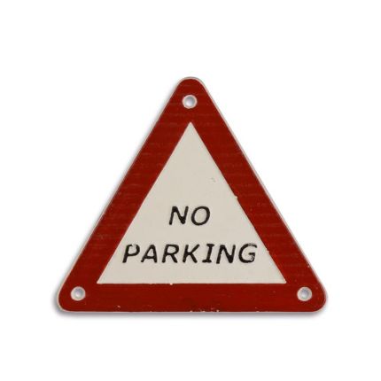 Gusseisen-Schild "Kein Parken", A CAST IRON "NO PARKING" SIGN