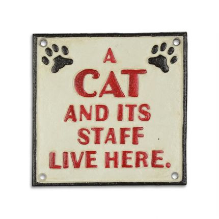 Gusseisenschild, A CAST IRON "A CAT AND ITS STAFF LIVE HERE" PLAQUE