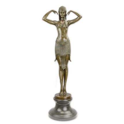 Bronzefigur Skarabäus-Tänzerin, A BRONZE SCULPTURE OF A SCARAB DANCER