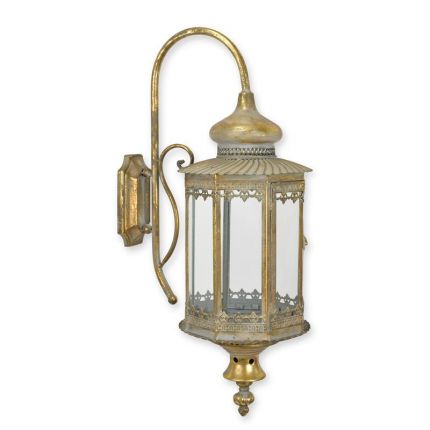 Wandlaterne mit Zinnanteilen, A HANGING TIN LANTERN