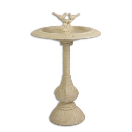 Gusseisenvogelbad, antik-weiß, A CAST IRON BIRD BATH ANTIQUE WHITE
