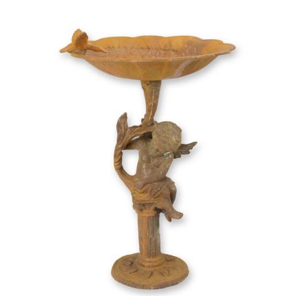 Vogelbad auf Ständer, Gusseisen, rostfarben, A RUSTY CAST IRON PUTTO BIRD BATH ON STAND