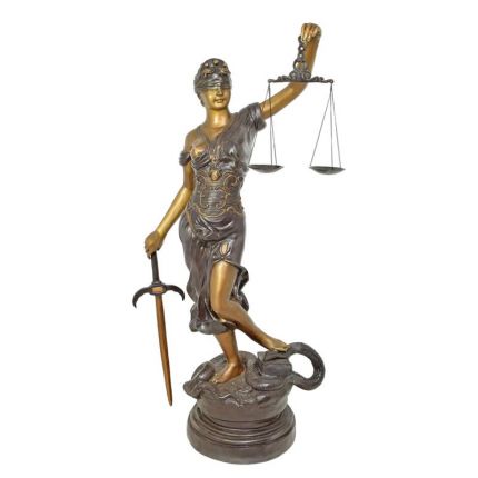Bronzefigur Justitia, A BRONZE SCULPTURE OF LADY JUSTICE