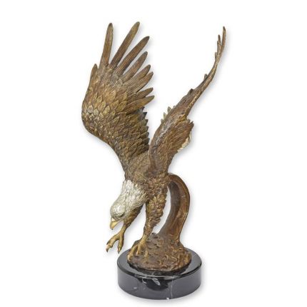 Bronzefigur Adler im Sturzflug, Höhe 84 cm, mehrfarbig
