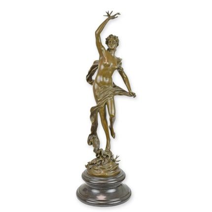 Bronzefigur Göttin Aurora - H. 71,5 cm - Frauenfigur auf Sockel