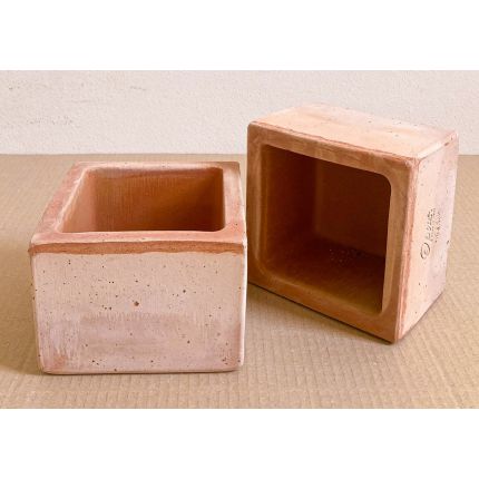 Galestro Terracotta, Opus 4, Vierecktopf, Blumenkasten, Ecktopf, Wandtopf, Terracottatopf, Kubus