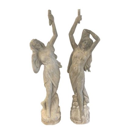 Natursteinfigur, Steinfigur, Paar Frauen mit langen Haaren, Gartenfigur