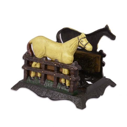 Gusseisen-Schuhb&uuml;rste mit Pferdefiguren, A CAST IRON HORSE SHOE-BRUSH