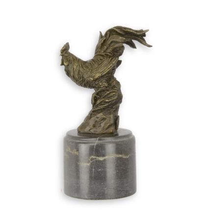 Bronzefigur Hahn, A BRONZE SCULPTURE OF A ROOSTER