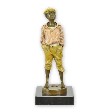 Bronzefigur Pfeifer, A BRONZE SCULPTURE OF THE WHISTLER