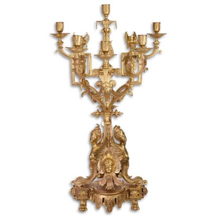 8-flammiger Kerzenleuchter, goldfarben, AN EIGHT LIGHT GILT CANDELABRUM
