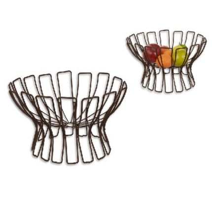 Früchtekorb aus Eisen, AN IRON FRUIT BASKET