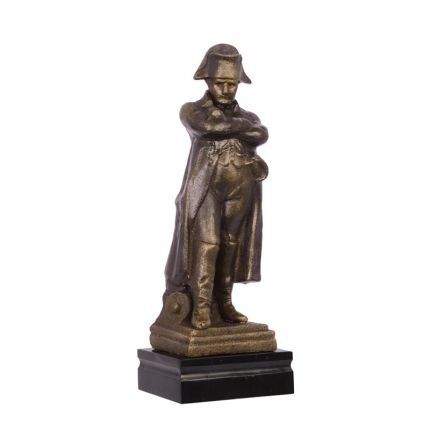 Gusseisen-Figur Napoleon auf Marmorsockel, A CAST IRON NAPOLEON STATUE ON MARBLE BASE