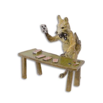 Bronzefigur Kartenspielender Fuchs, A BRONZE SCULPTURE OF A FOX PLAYING CARDS