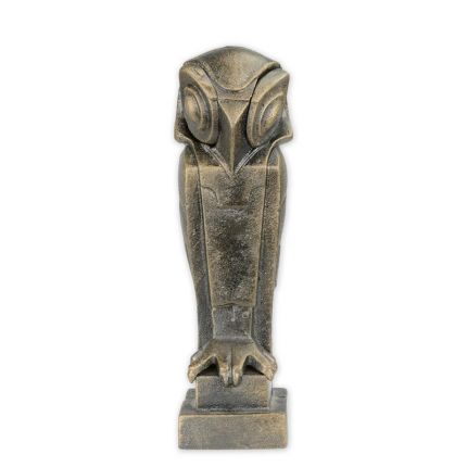 Gusseisentierfigur Eule, A CAST IRON STATUE OF AN OWL