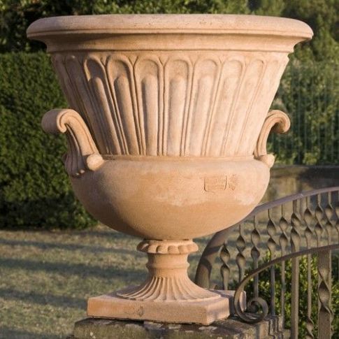 Impruneta Terracotta, Alzata Abamelik Lazarev con Manici, Pokal mit Griffen und Verzierung, Pflanzgefäß